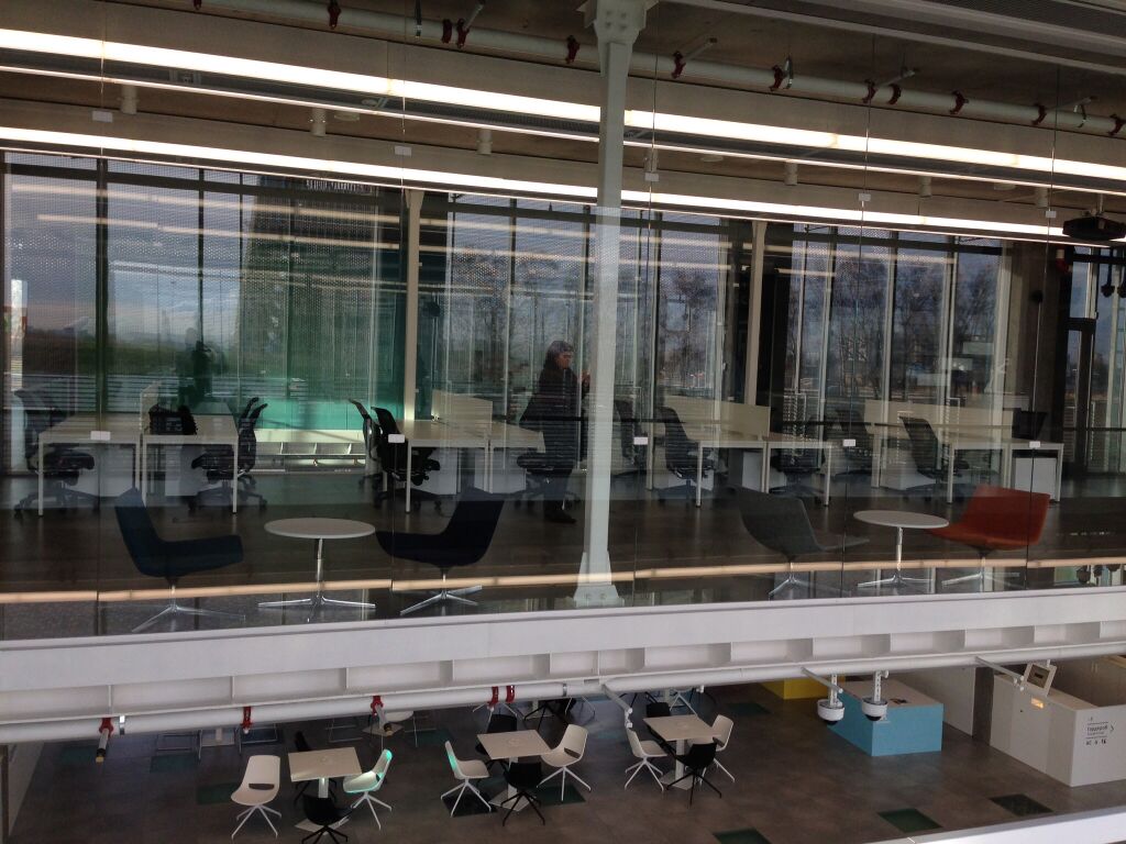 华体会体育官方在线官网 - 桌几|餐桌|办公家具|华体会体育官方在线官网家具|弗雷德茶几/咖啡桌